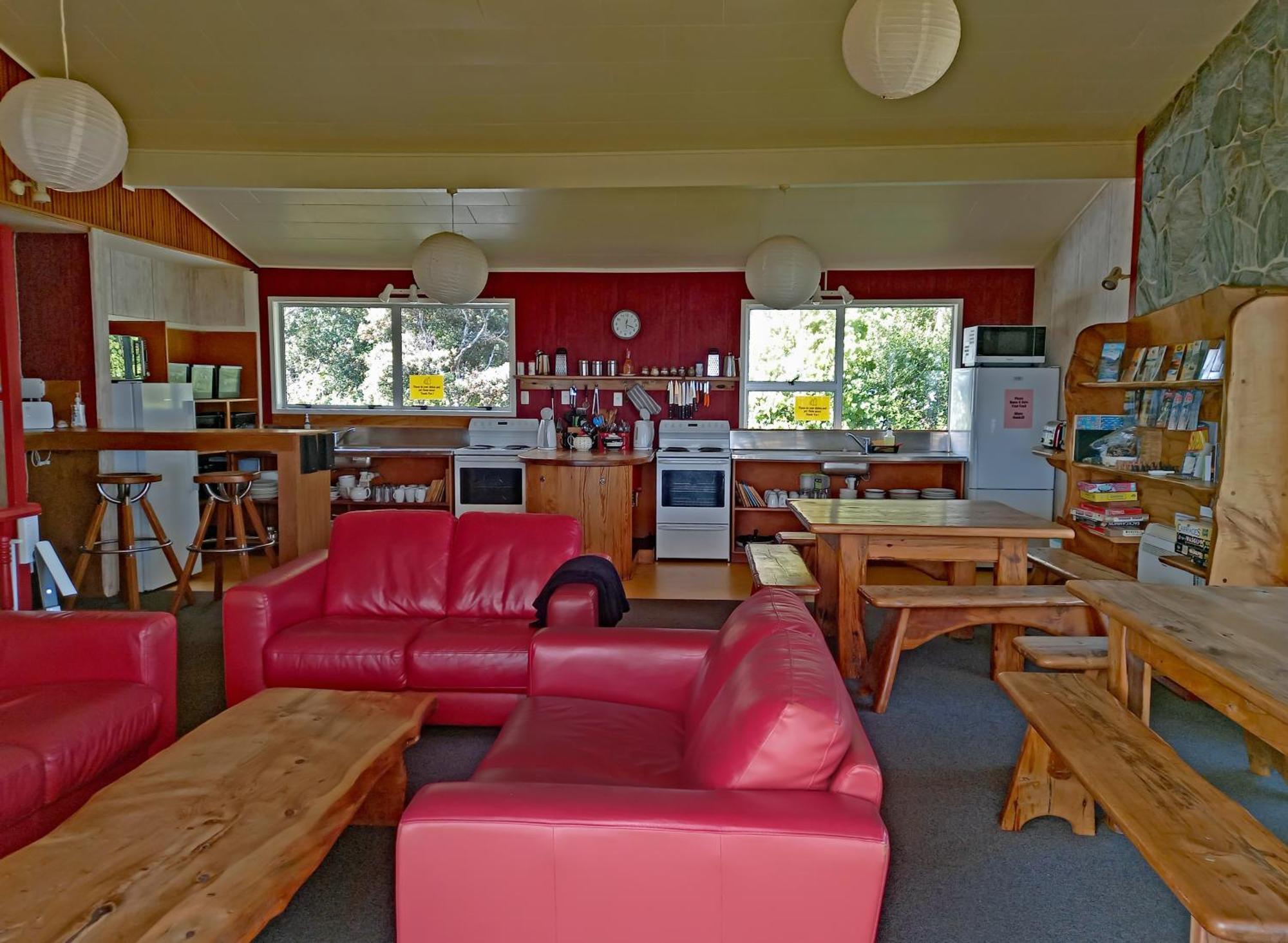 Punakaiki Beach Hostel Εξωτερικό φωτογραφία